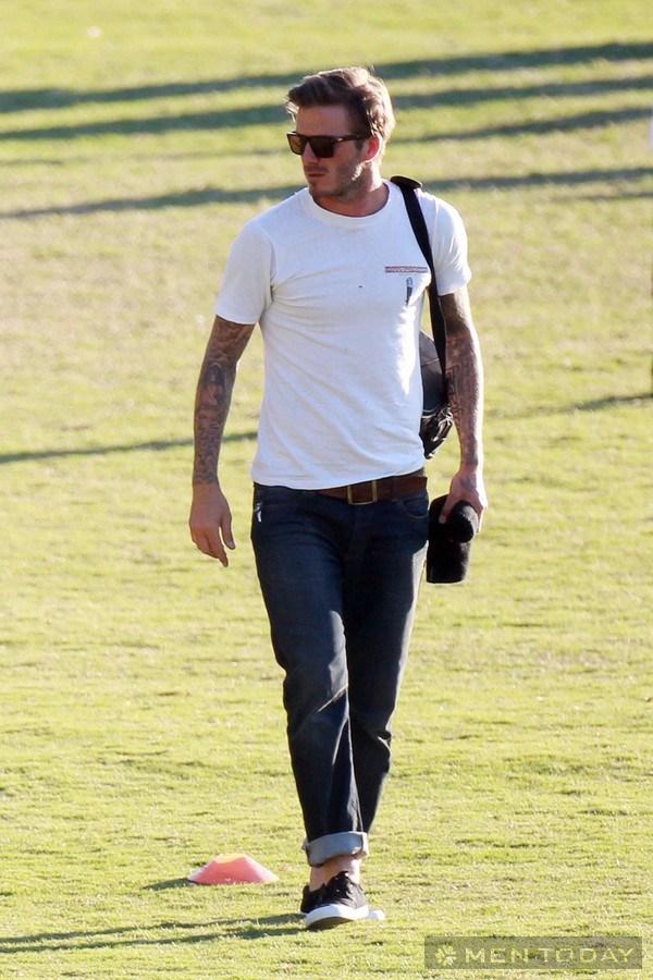 Cách phối áo phông trắng của Beckham và Adam Levine 4