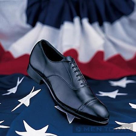 Chuyện đôi giày của các tổng thống Mỹ