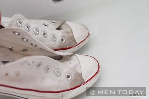 Mẹo 'giặt' giày Converse đúng cách - 4